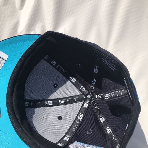 New Era 59Fifty MLB New York Yankees Hat Size 7 7/8 - Picture 8 of 11